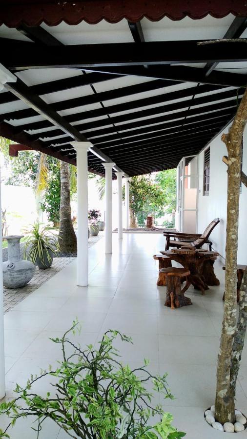 Villa Araliya ヒッカドゥワ エクステリア 写真
